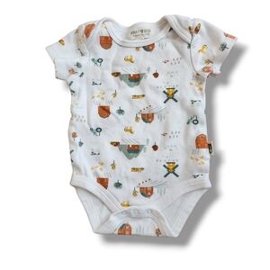 Rabbit + Bear Farm Print Organic Cotton Bodysuit